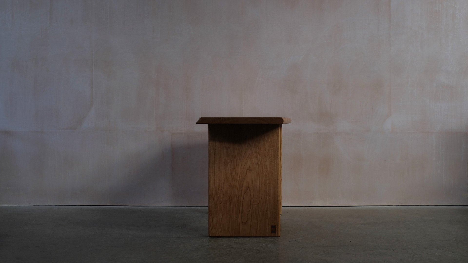 Freeform-Desk-6.jpg