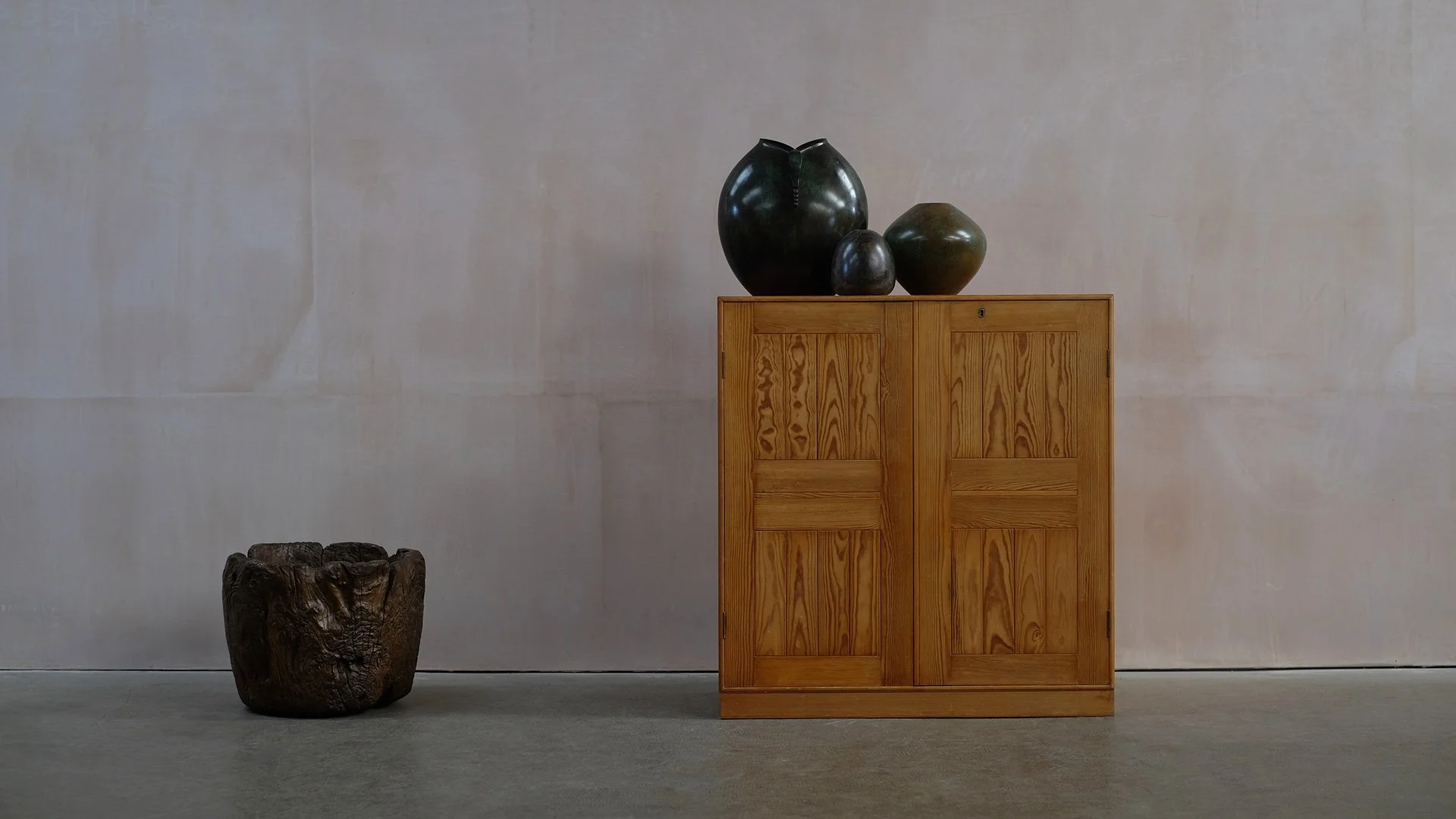 MK-Pine-Cupboard-2.jpg