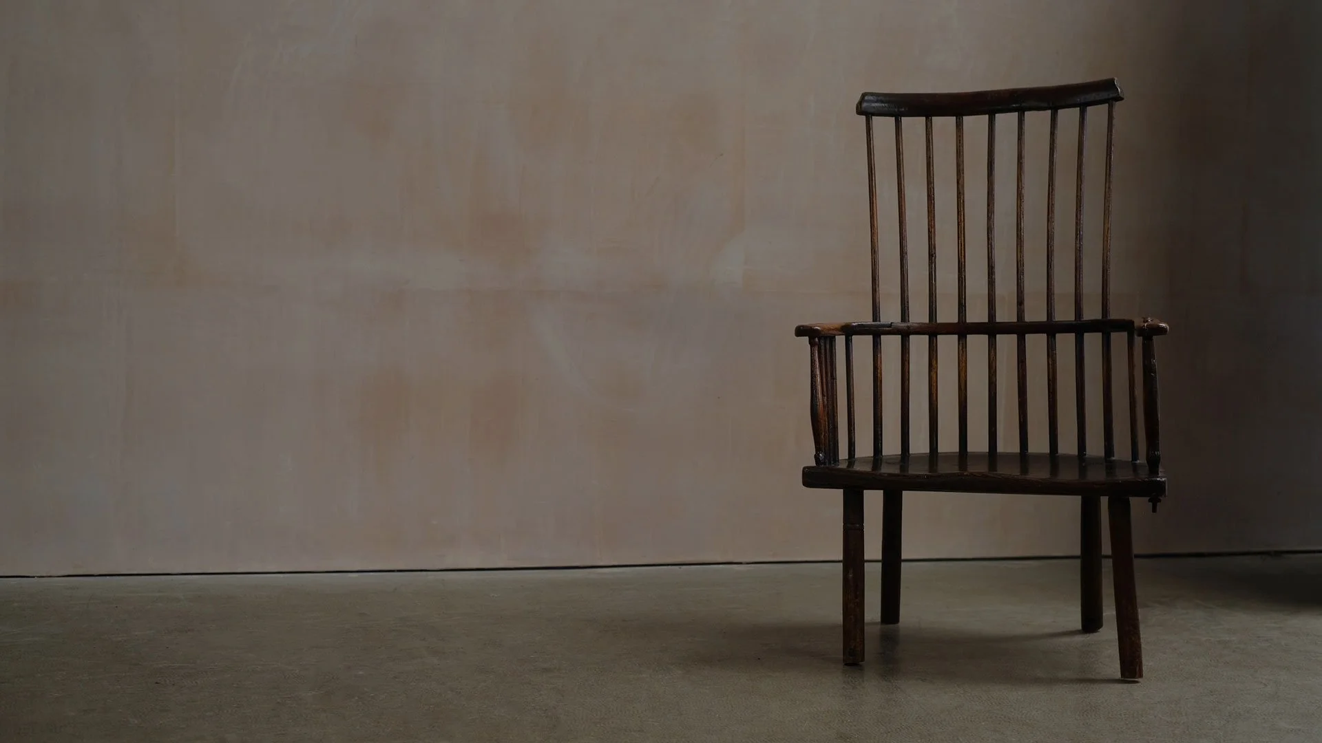Ash-Windsor-Survivor-Chair-20.jpg