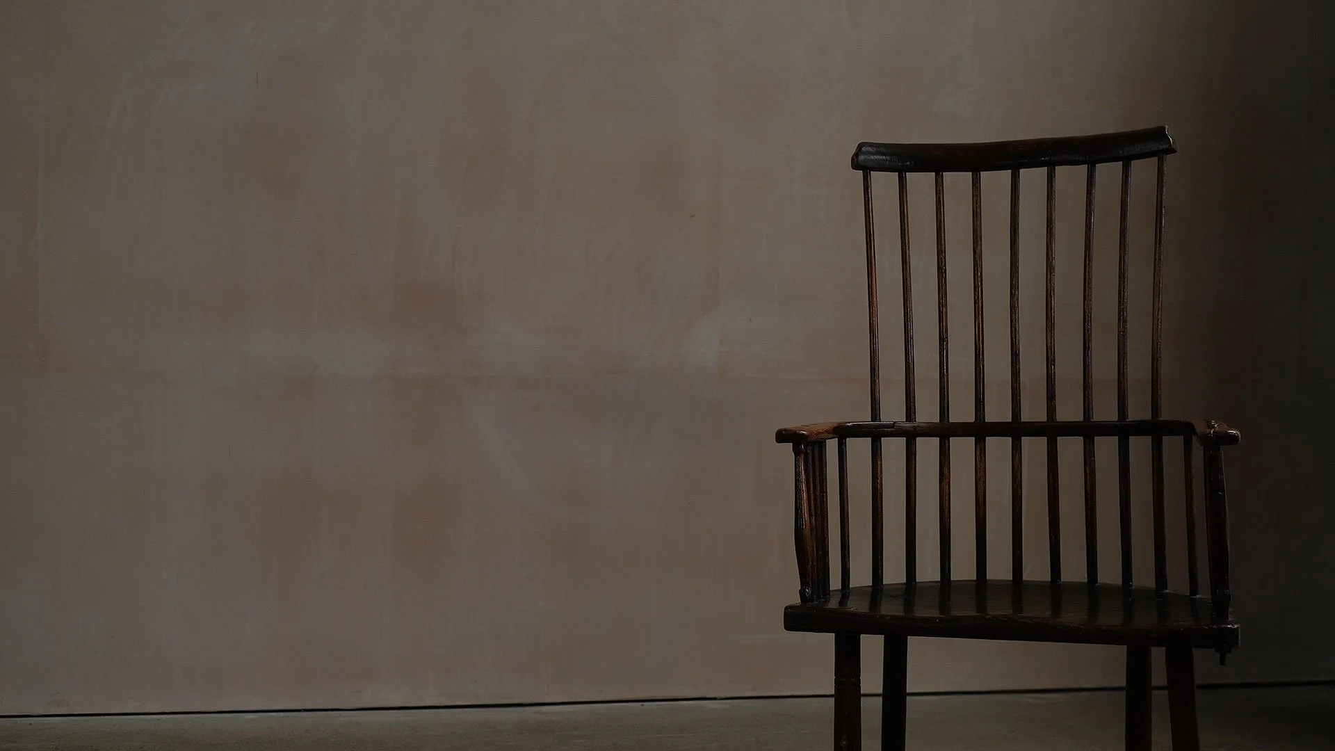 Ash-Windsor-Survivor-Chair-19.jpg