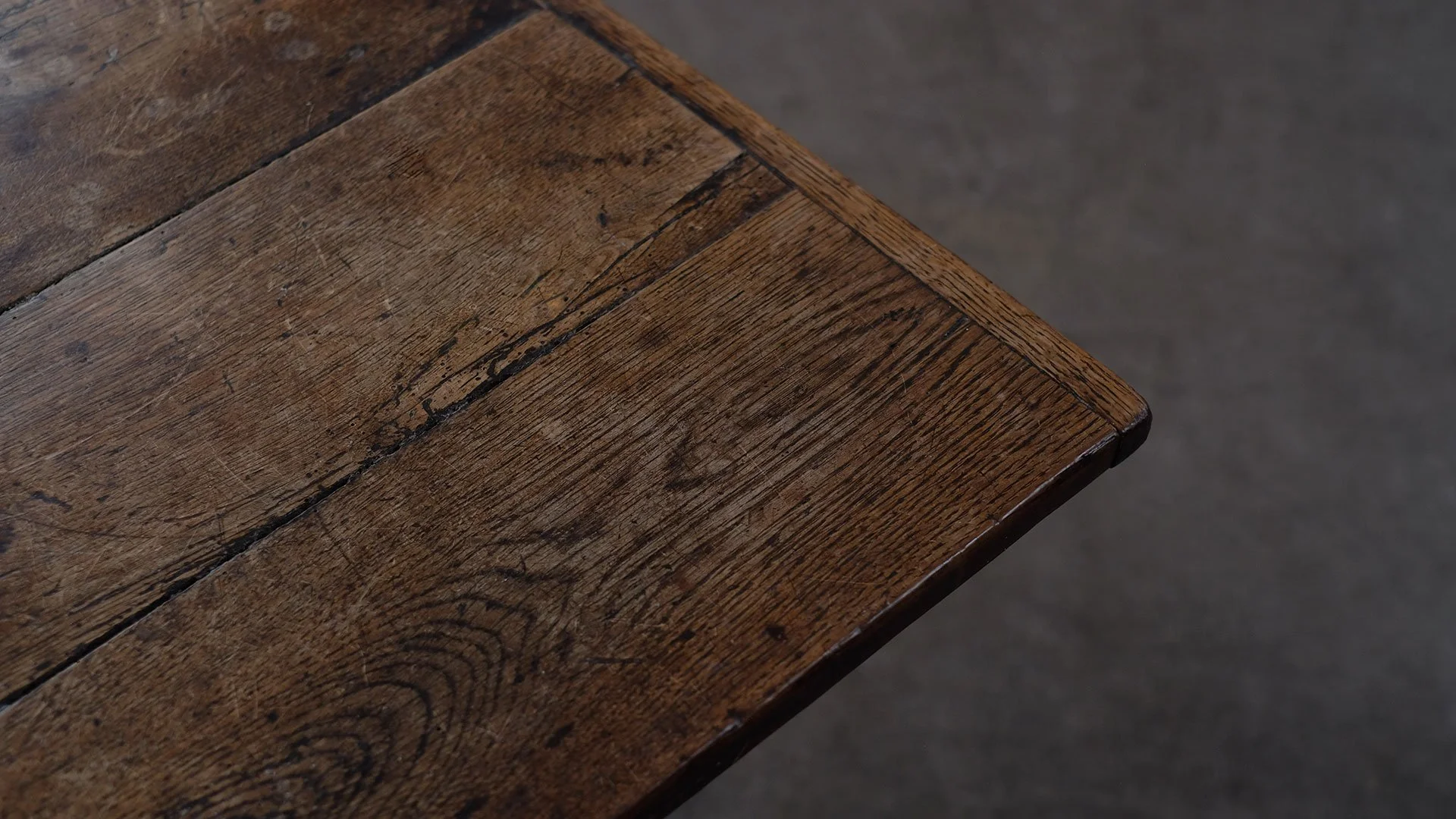 Farmhouse-Elm-table-10.jpg