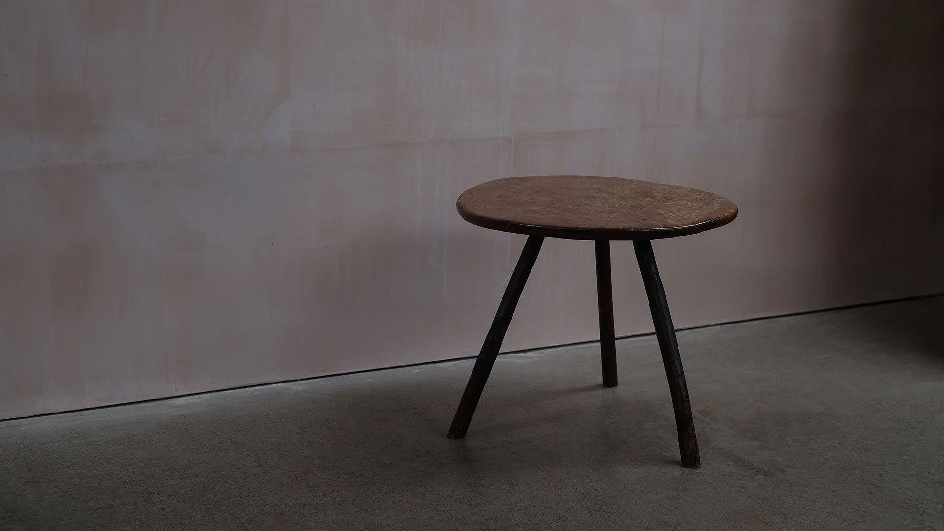 Primitive-Cricket-Table-2.jpg