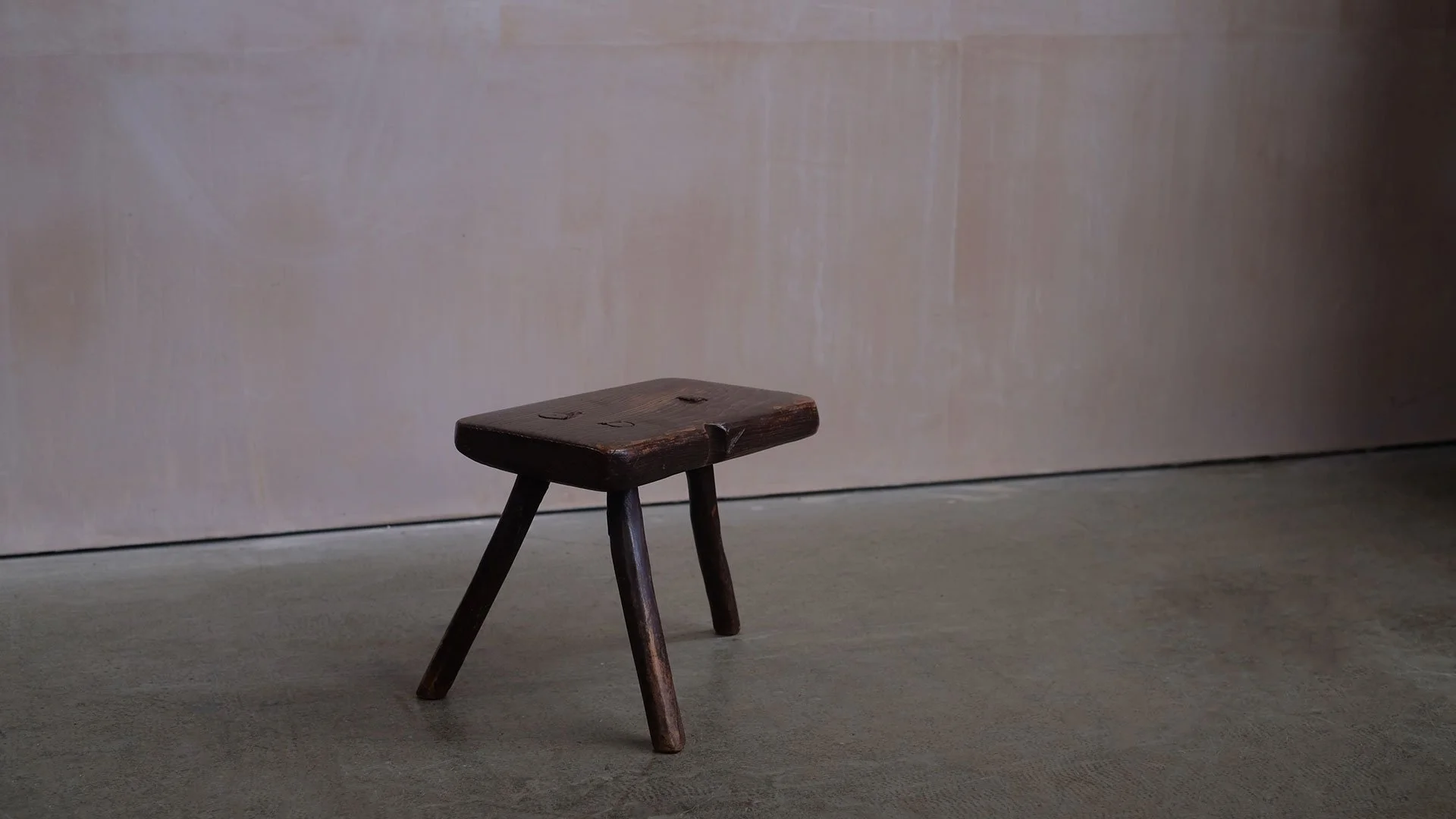 Brown-Primitive-Stool-3.jpg