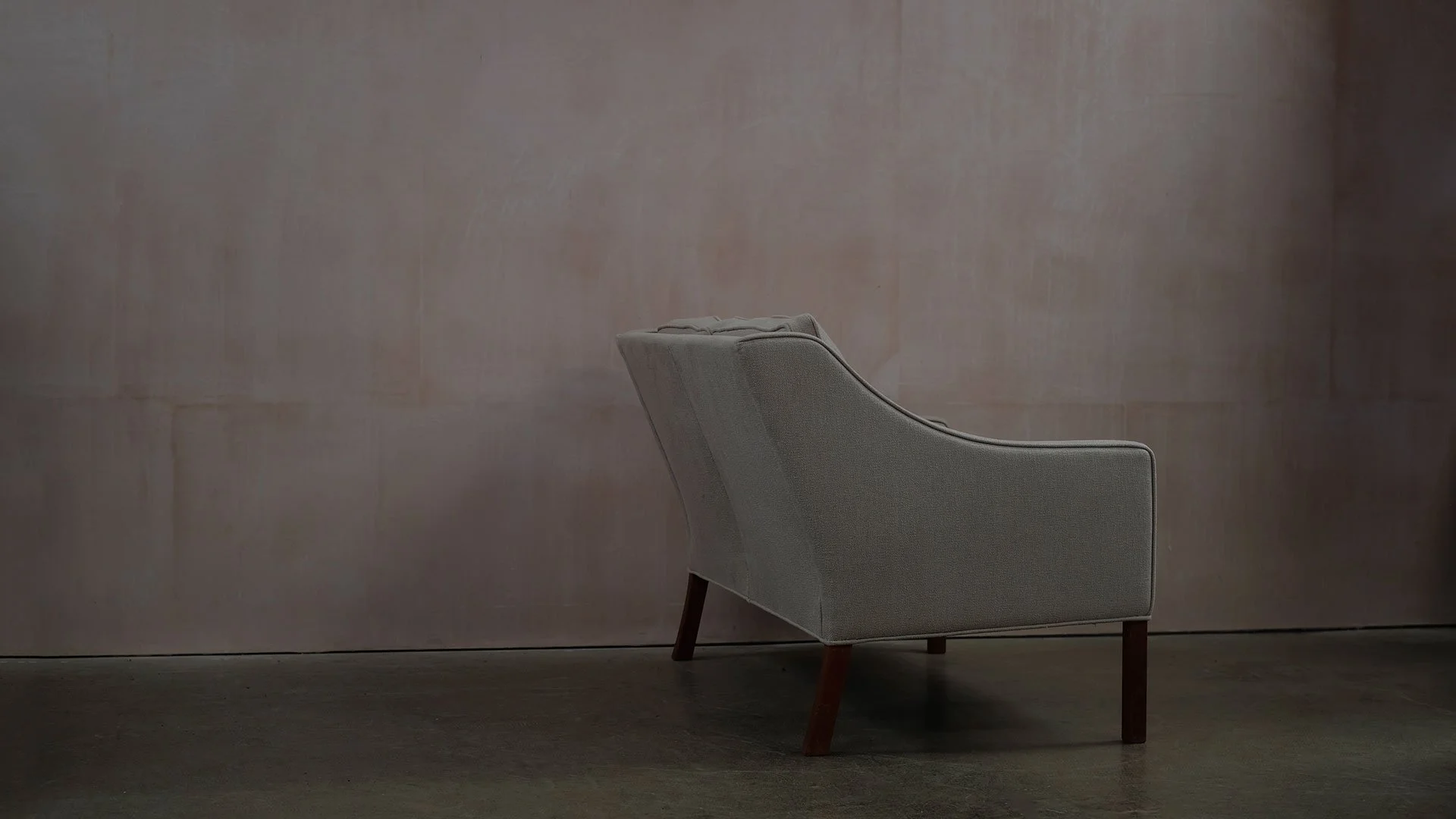 Mogensen-sofa-in-Soho-5.jpg
