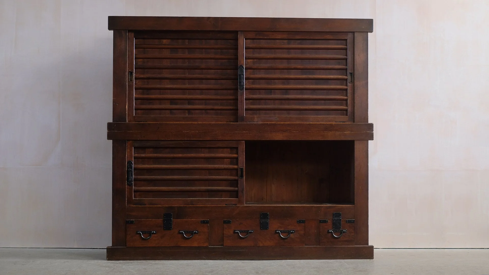 19th-Century-Large-Tansu-5.jpg