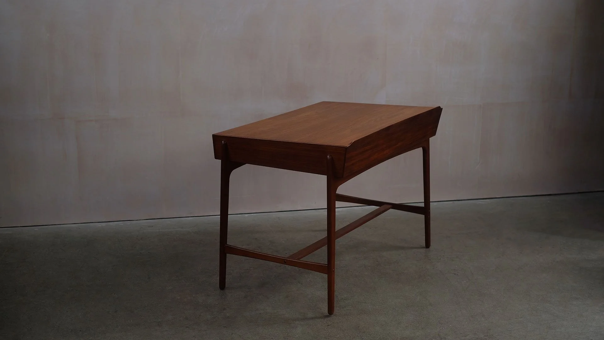 Svend-and-madsen-desk-2.jpg