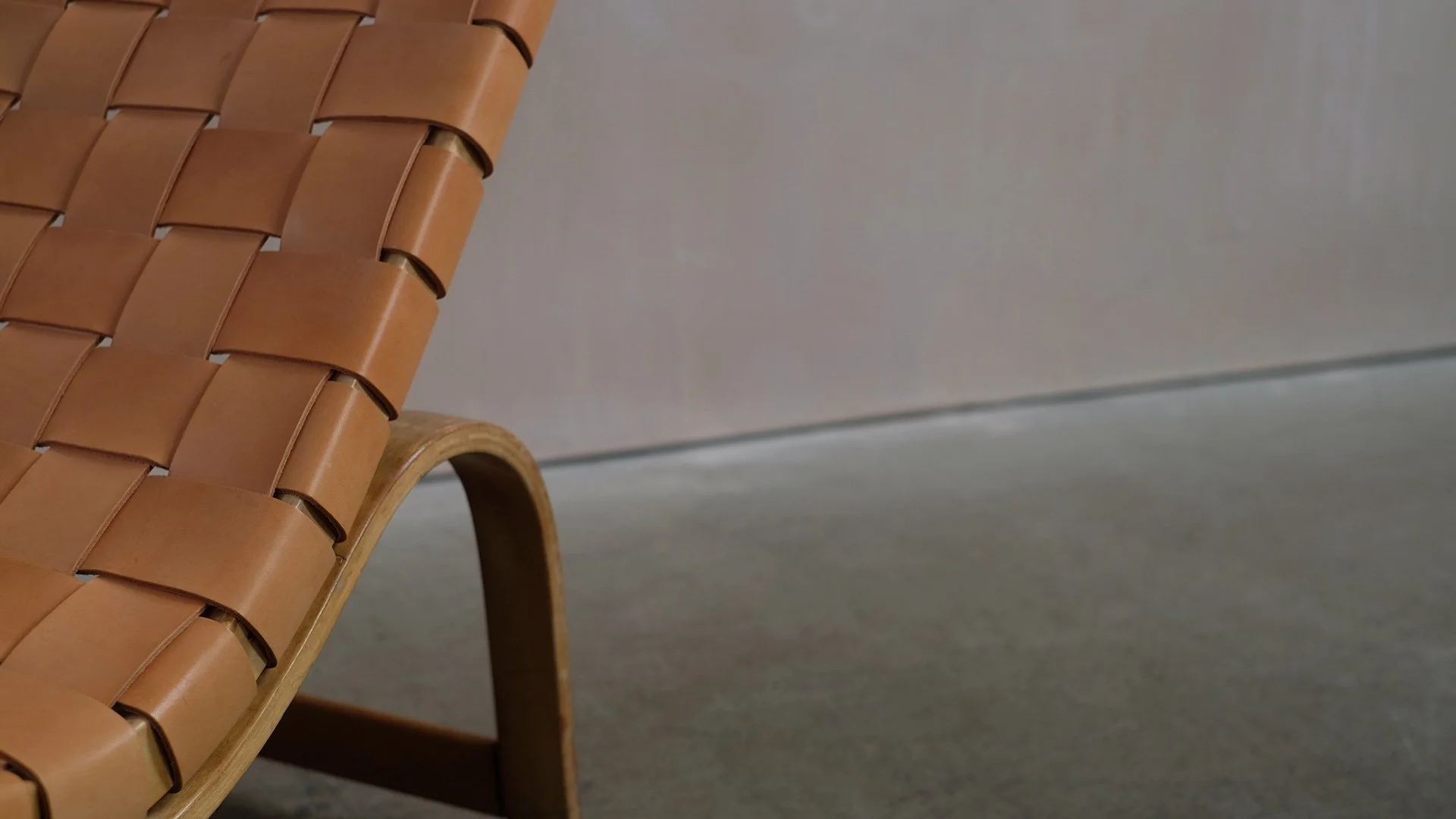 BM-Leather-Chaise-7.jpg