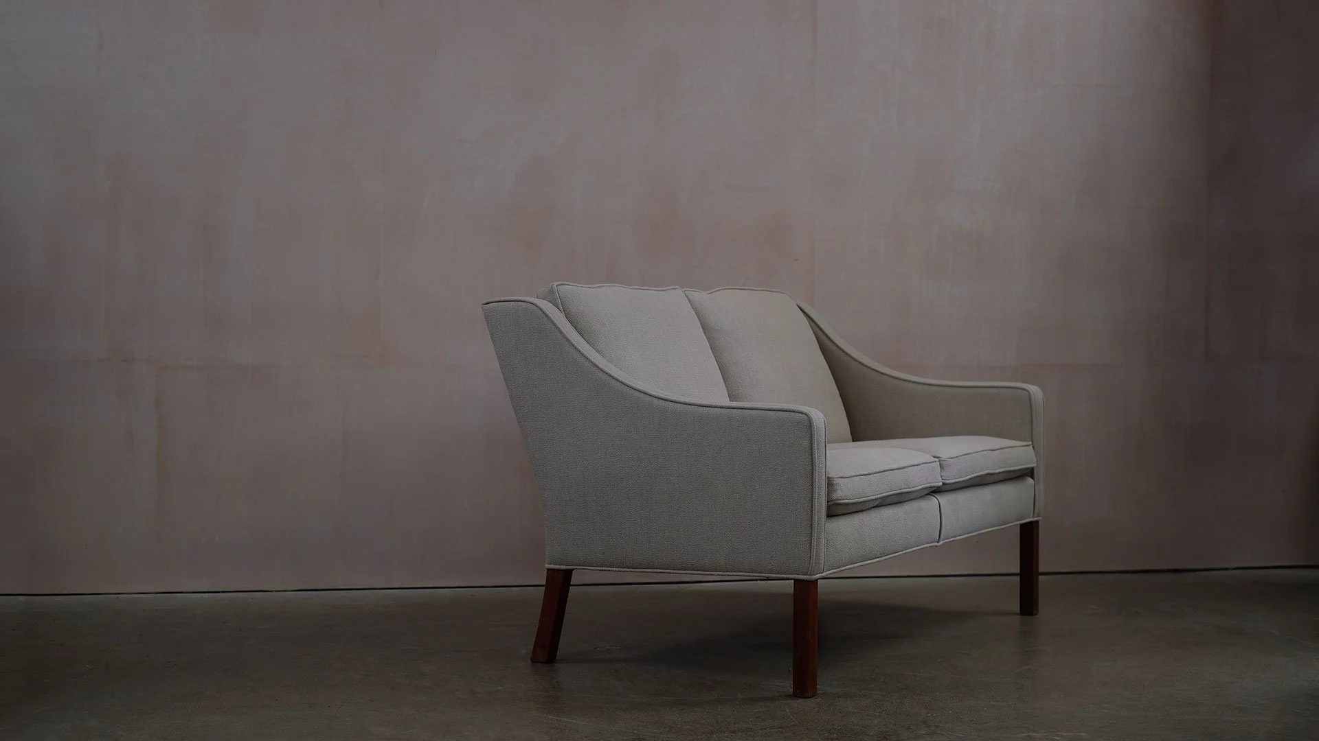 Mogensen-sofa-in-Soho-3.jpg