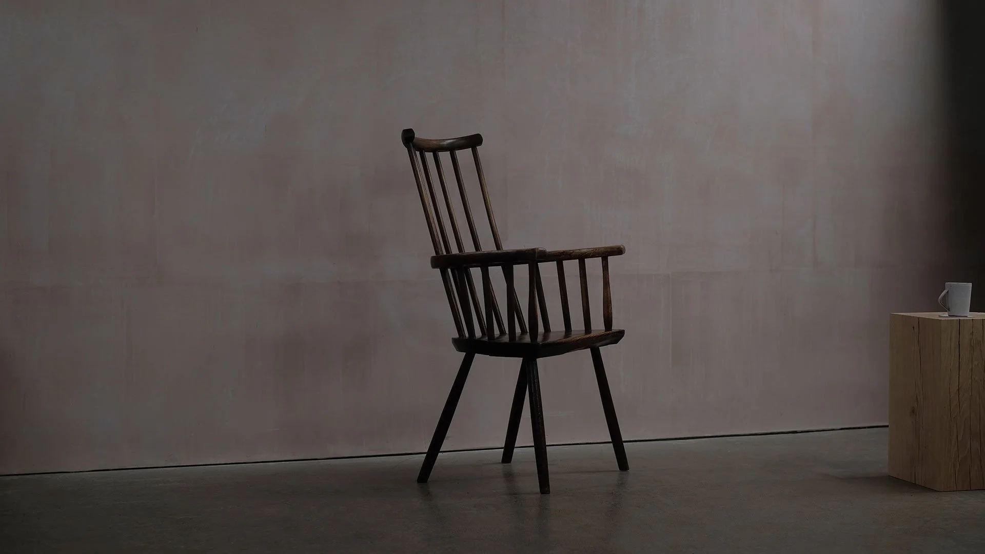 Horseshoe-Stick-Chair-4.jpg