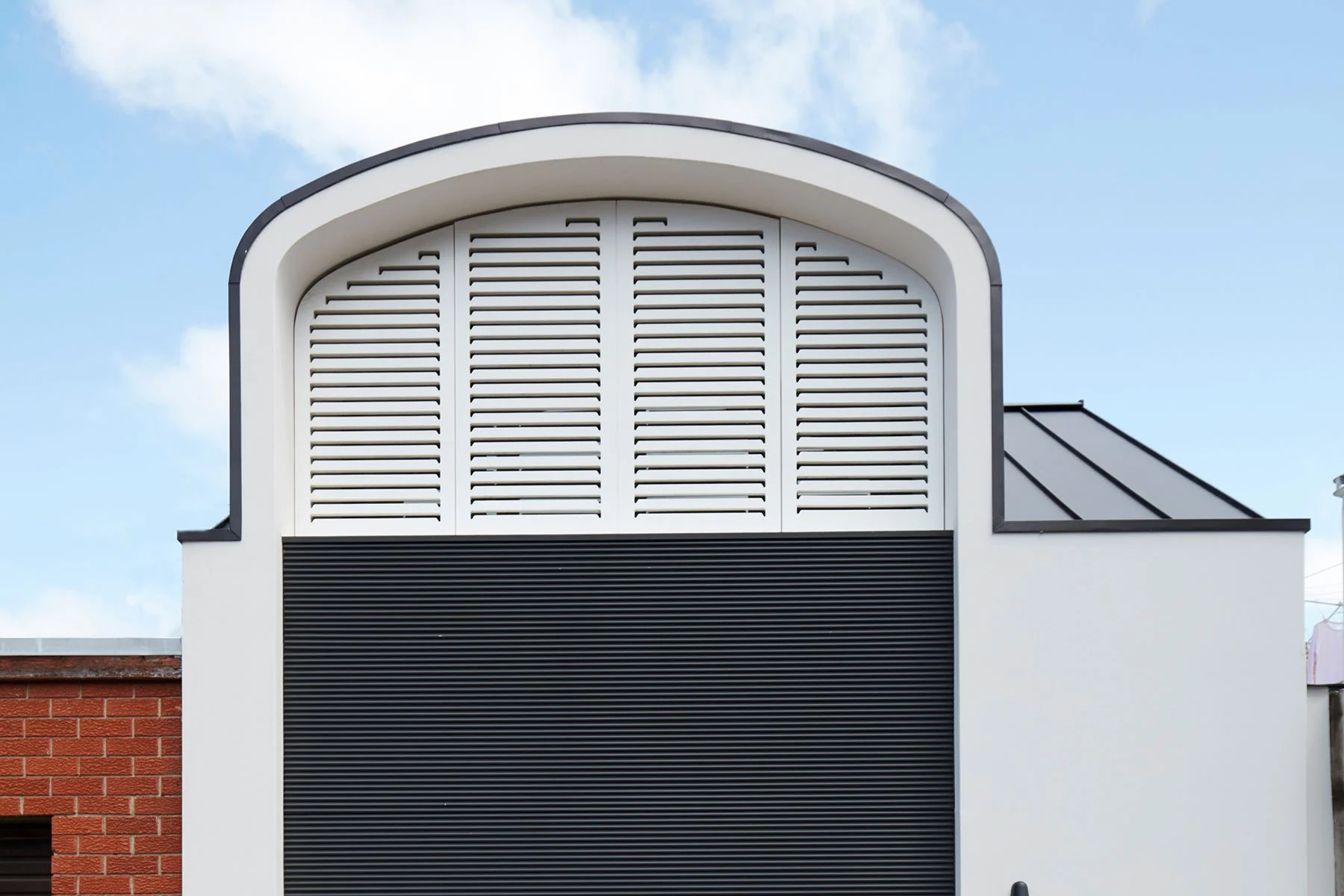 Blake-Letnic-Architects_Redfern-Terrace_Laneway-Facade.jpg