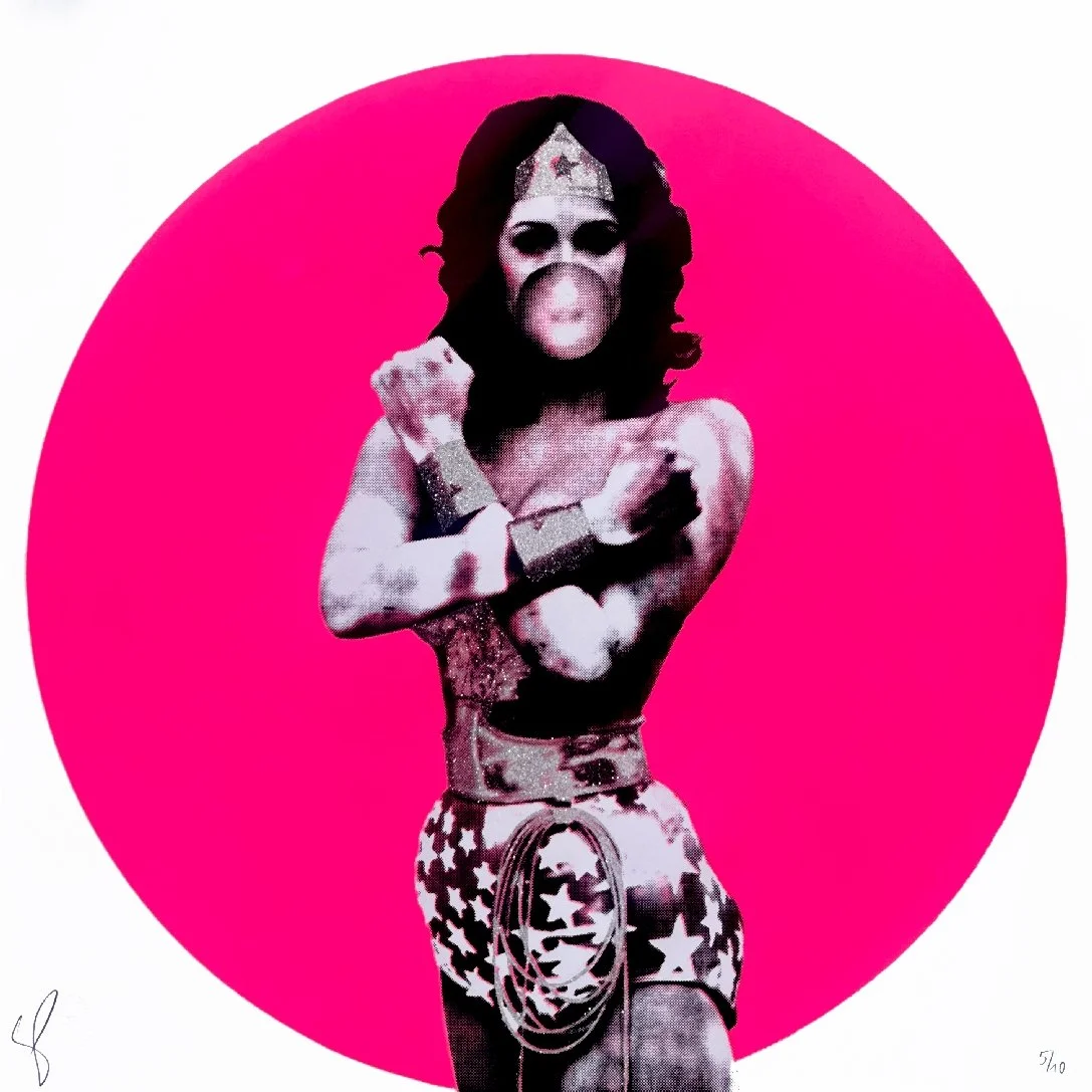 LOFT 11 GALLERY 03_LauraPiantoni_BubbleHeroine_pink_50x50_Loft11Gallery.jpg