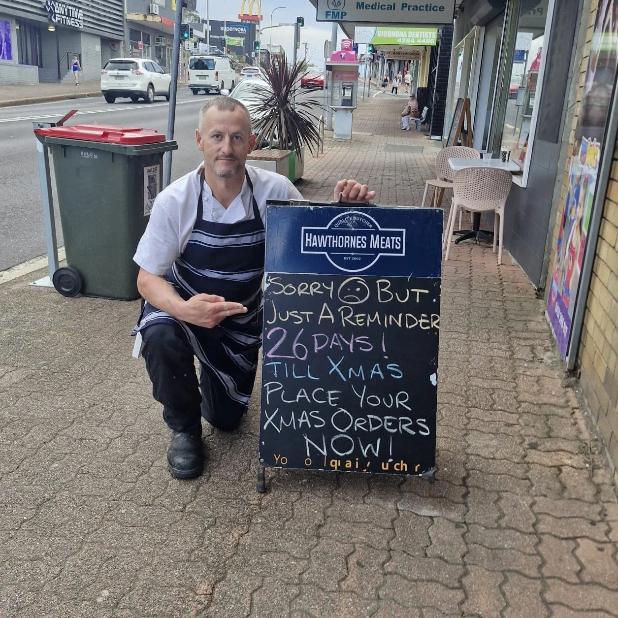 🎄Nothing says &lsquo;Christmas cheer&rsquo; like this photo of Clint absolutely thrilled for the Christmas countdown.🎅
🗒 Have you got your orders in yet? Come on down and bask in all our enthusiasm&hellip; we can assure you it&rsquo;s definitely r