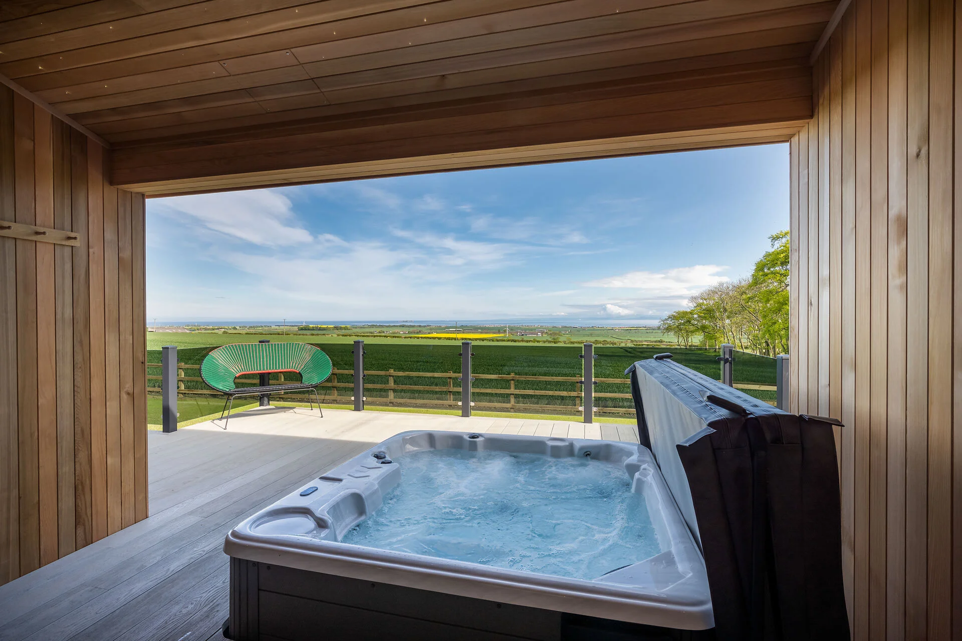 luxury-lodges-st-andrews-bonerbo-farm-the-tern-4.jpeg