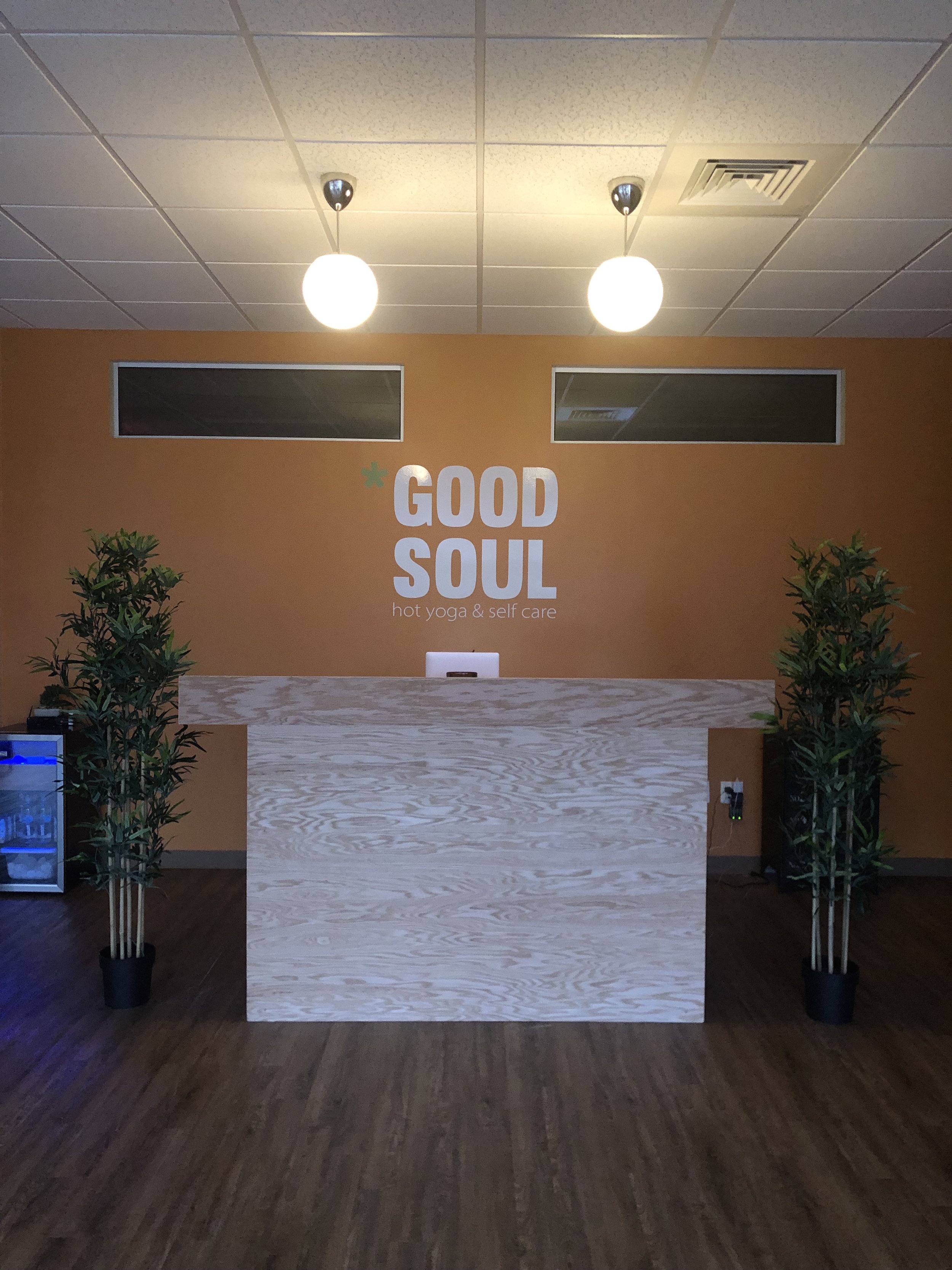 Image GS Front Desk.jpg
