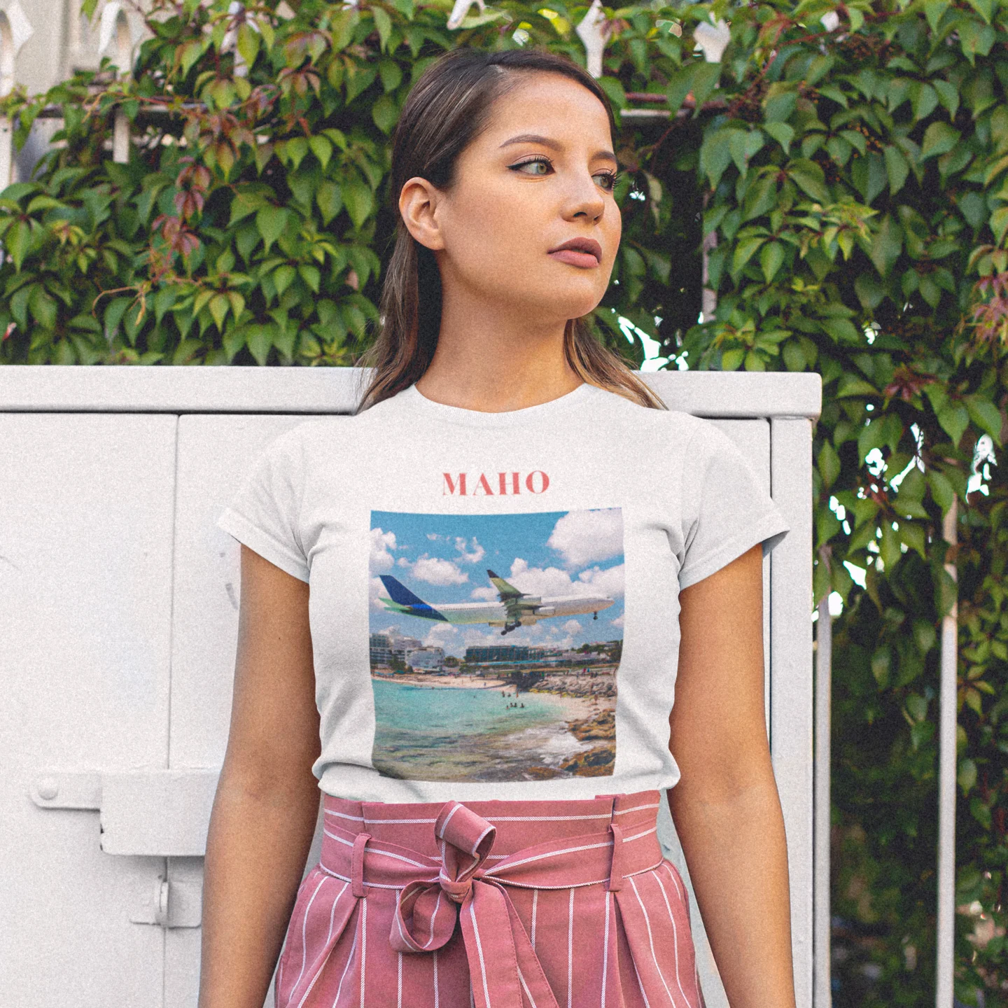 Maho-White-4-Post.jpg