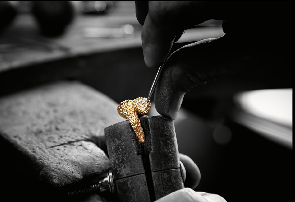 Boucheron_Glass.png