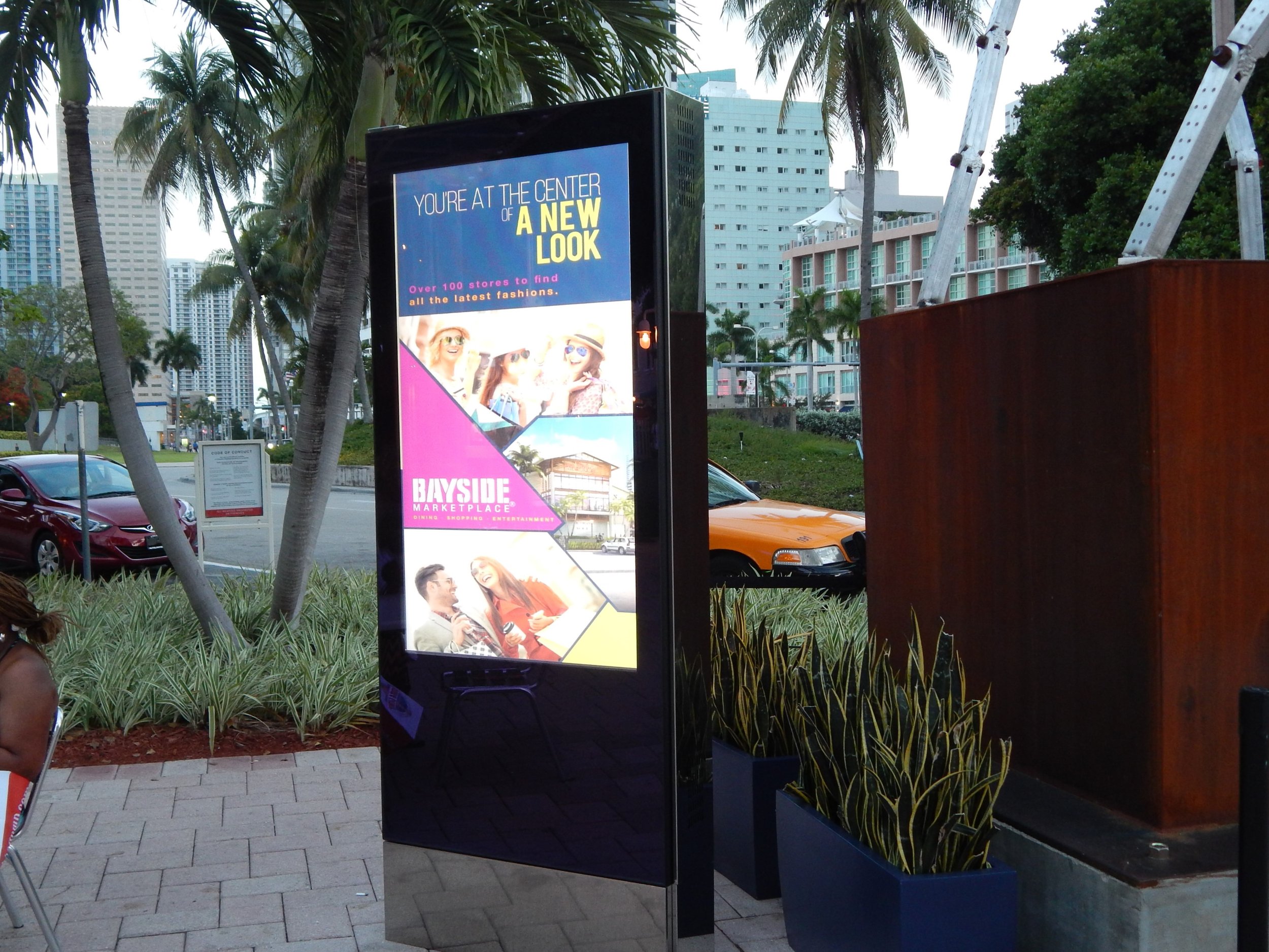 21 Outdoor Interactive Hurricane-Proof Kiosks Survive 7 Years With No Maintenance at Bayside Market Place, FLorida