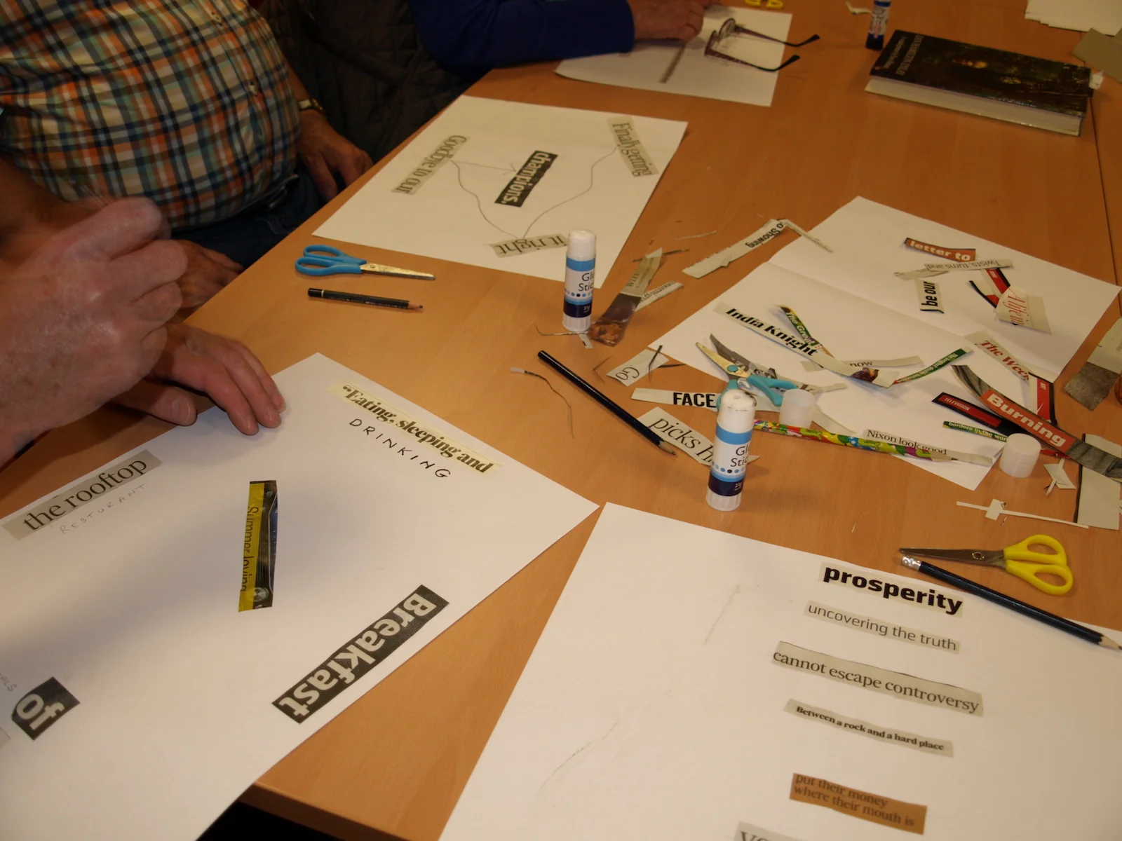  Void Engage    Sharing Stories programme      by Mhairi Sutherland, with Age Concern Causeway Group, July-August 2017. Exhibition explored was  The three titles are flattened  by artist Katrina Palmer, Void Art Gallery, Derry. 