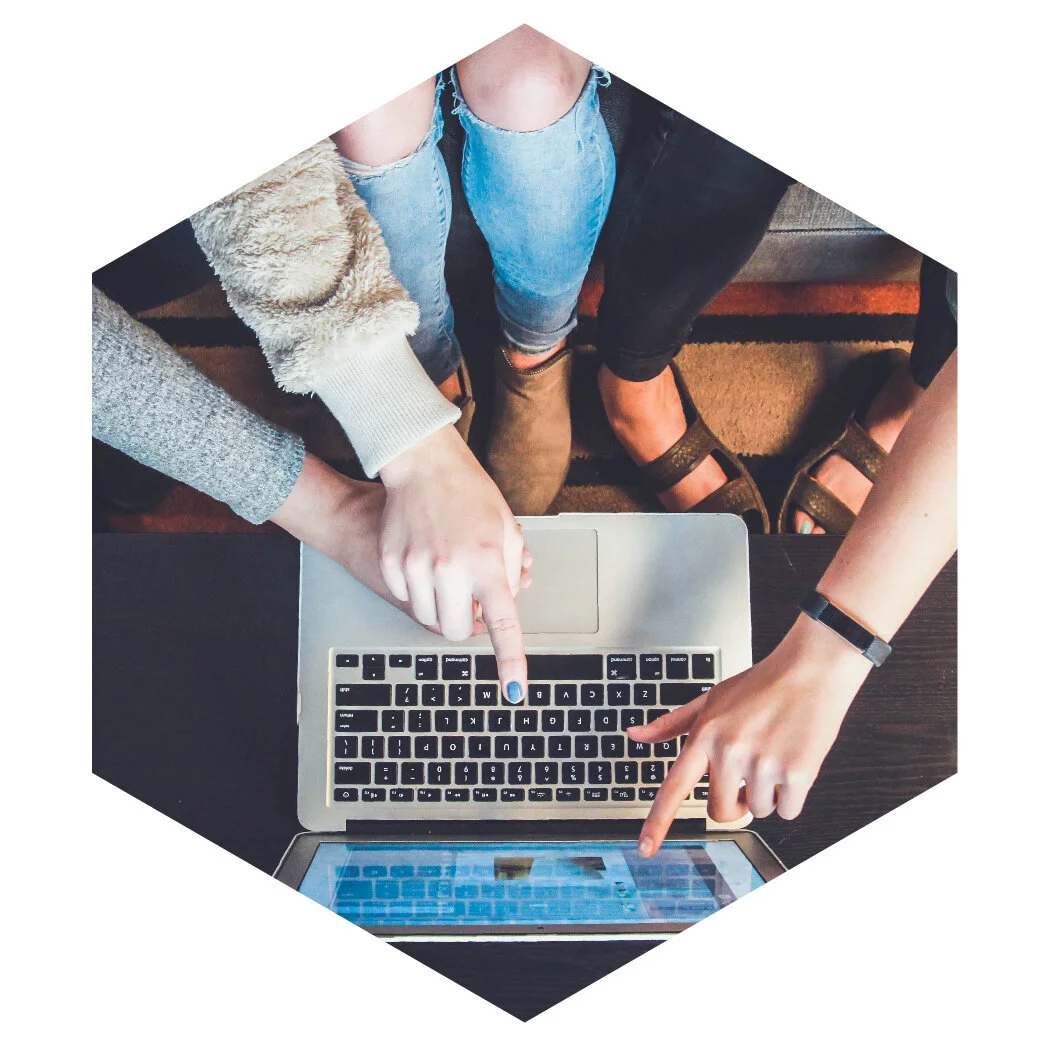 Productive Women Working