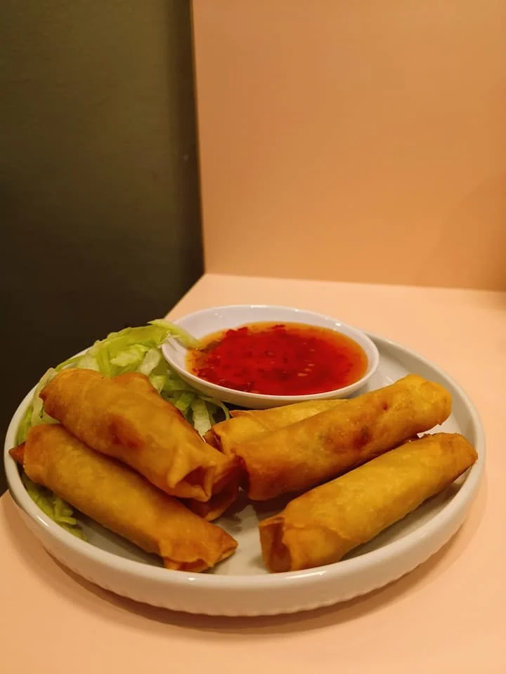 spring rolls.jpg