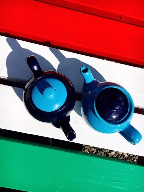 tea pots.jpg