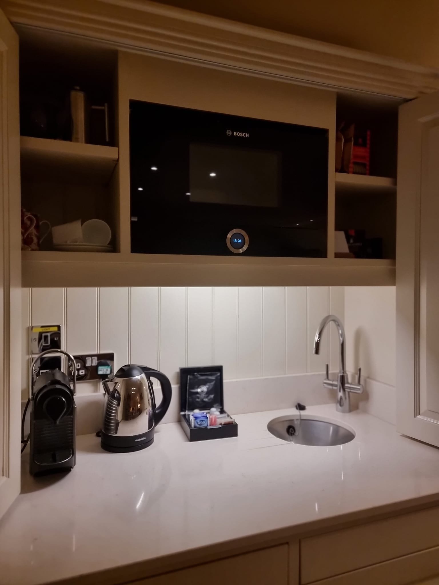 archerfield pavillion kitchenette.jpg