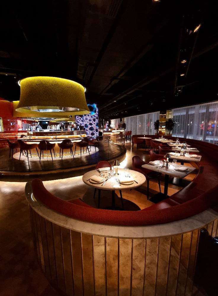 duck and waffle interior best.jpg