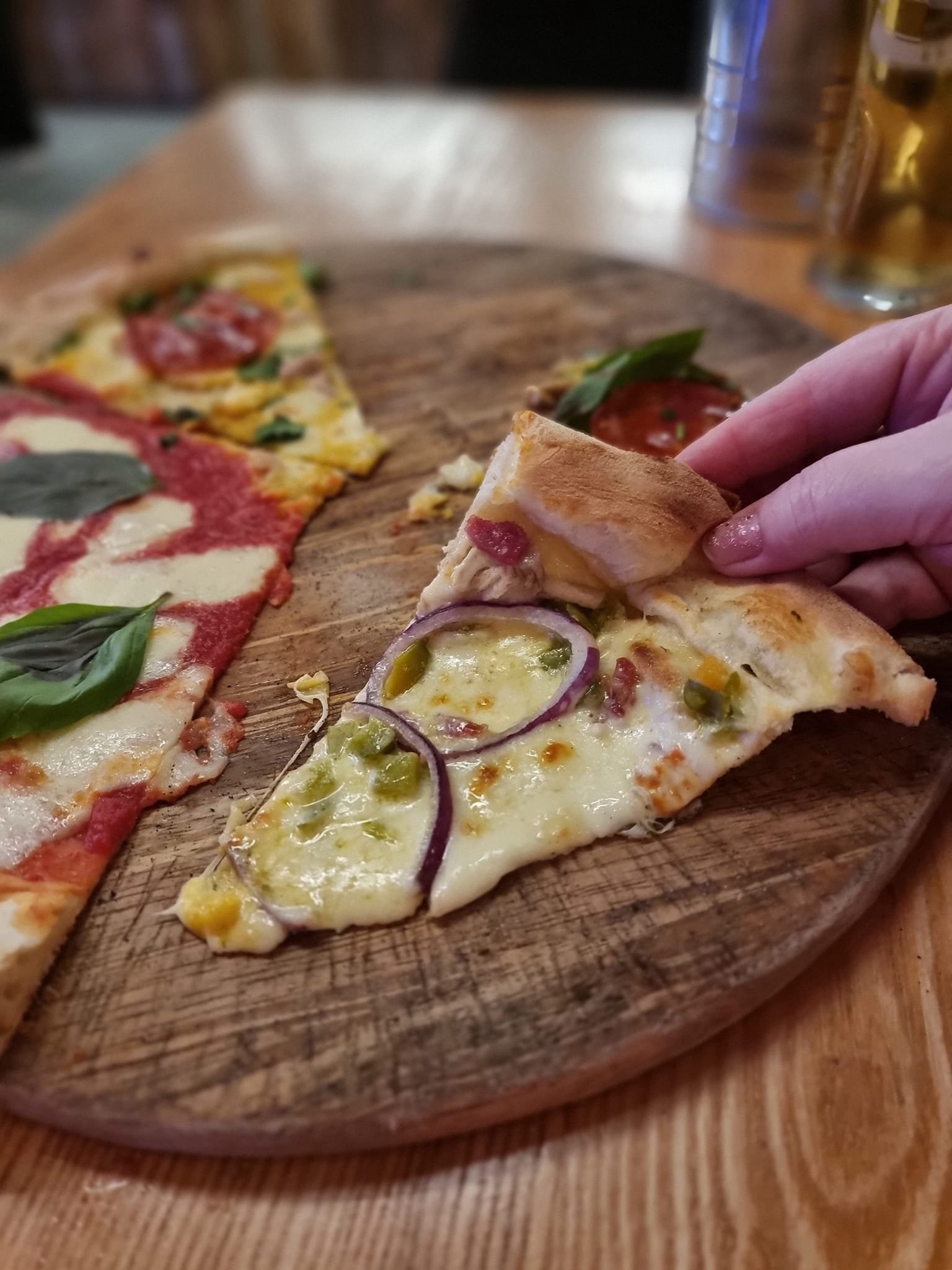 gordon ramsay pizza slice.jpg