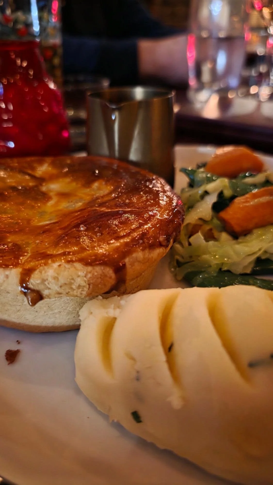 Queens arms pie 1.jpg