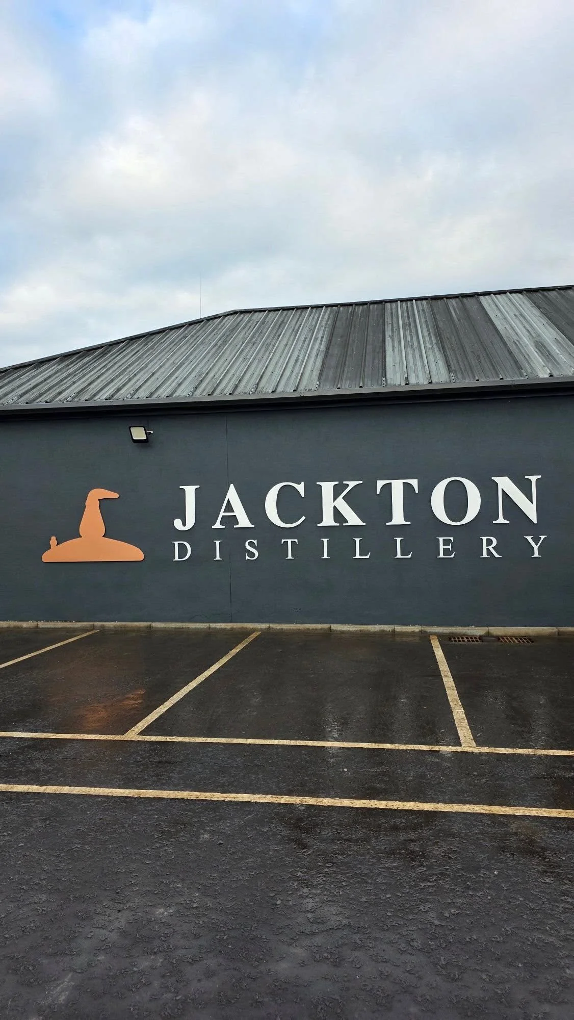 Jackton signage.jpg