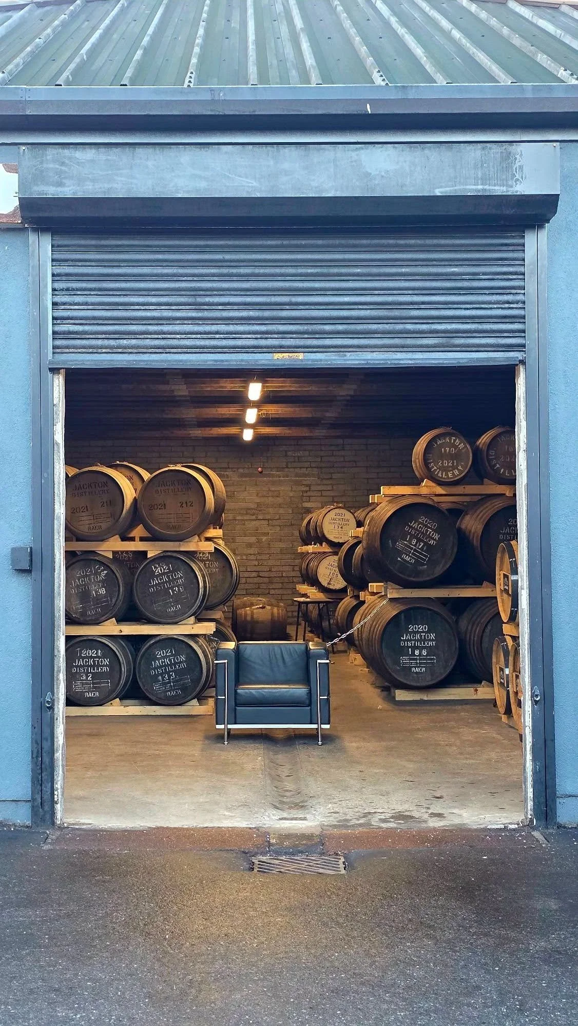 Jackton warehouse 2.jpg