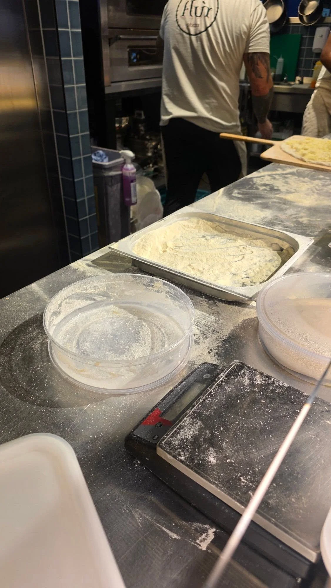 Flur pizza station.jpg