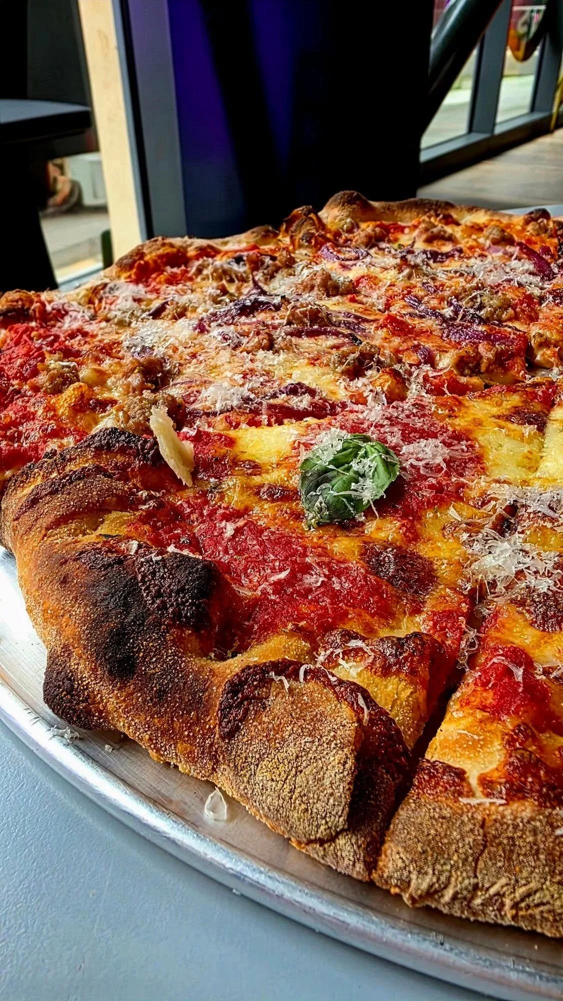 flur pizza 2.jpg
