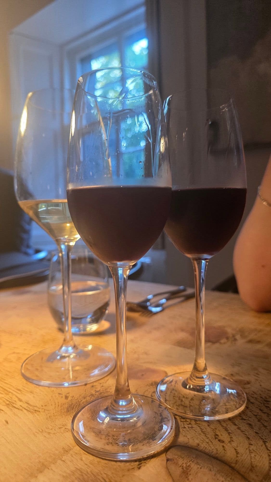 Cottage wine glass 5.jpg