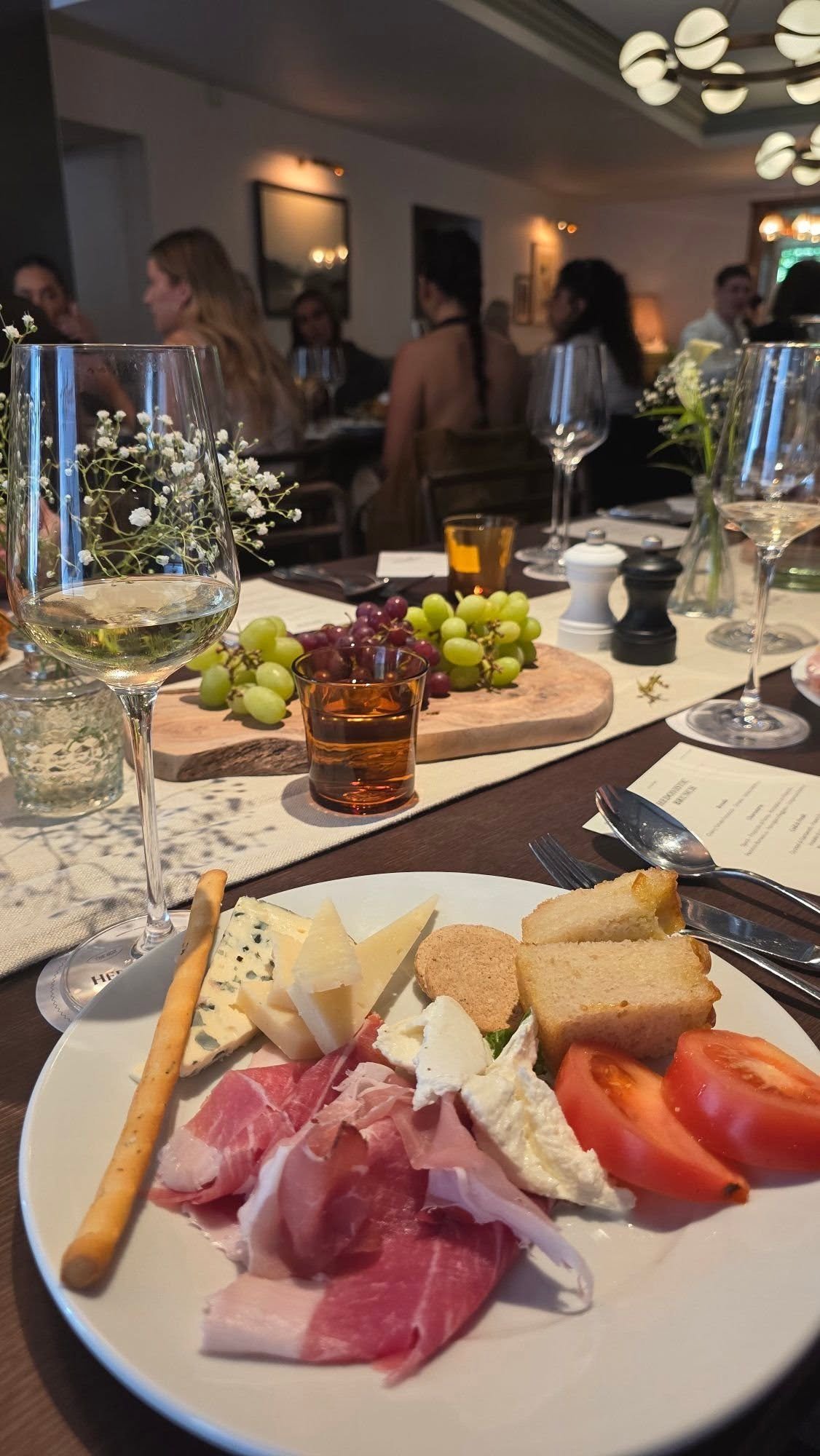 Hoxton Brunch plate.jpg