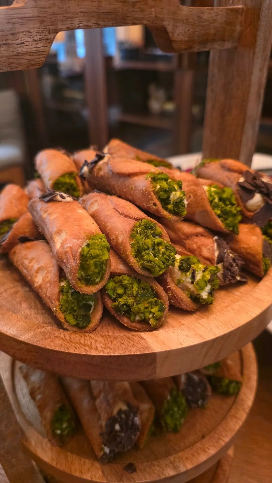 Hoxton Brunch canoli.jpg
