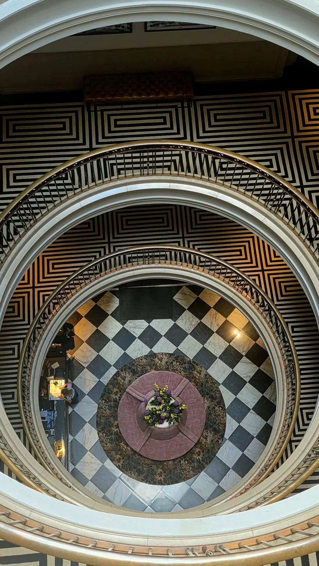 The grand stair well.jpg