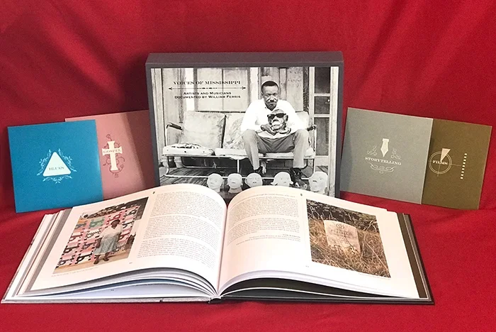voices-of-mississippi-book_700.jpg