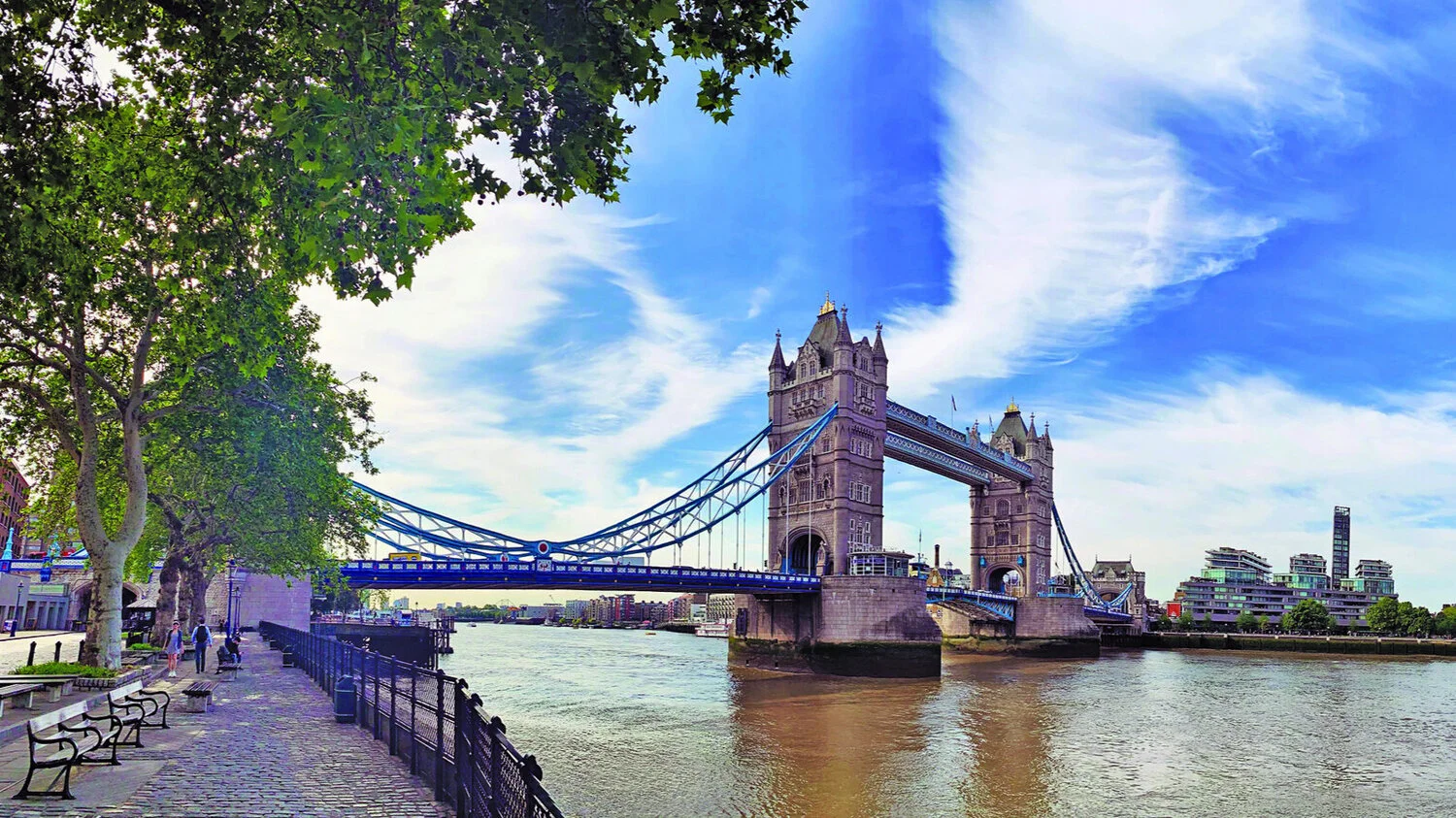 tower+bridge+panorama+london+-+Joe+F.jpg