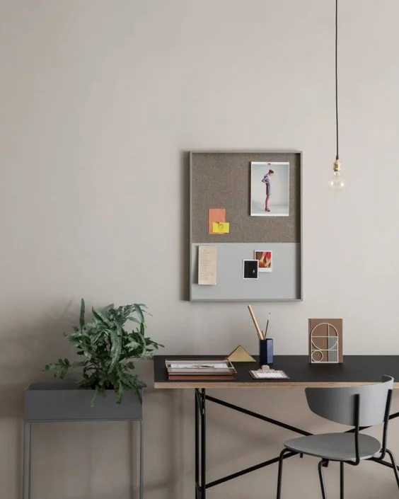 Uni+room+article.+Image+of+pinboard+in+bedroom.jpg