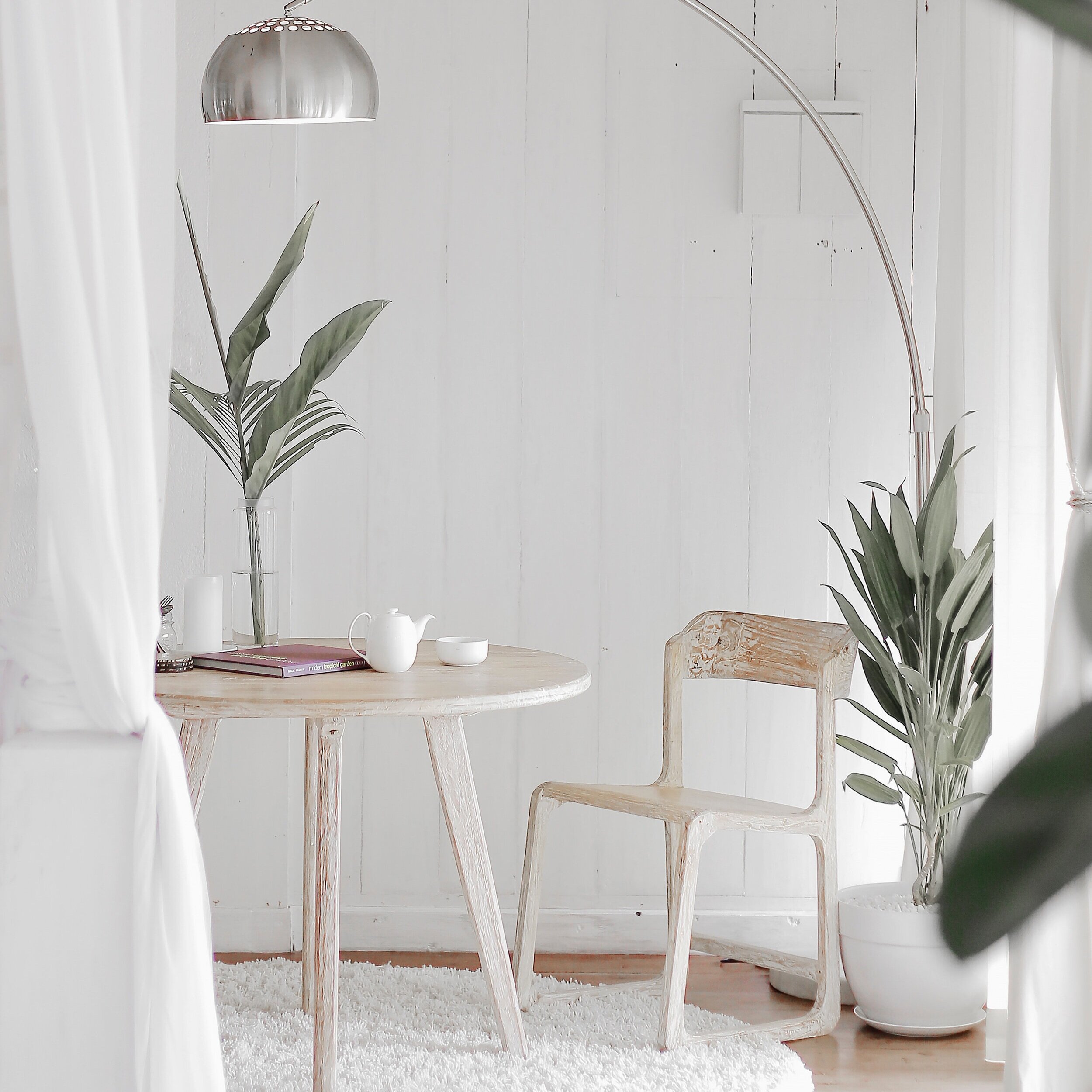 SCANDINAVIAN INTERIOR ARTICLES