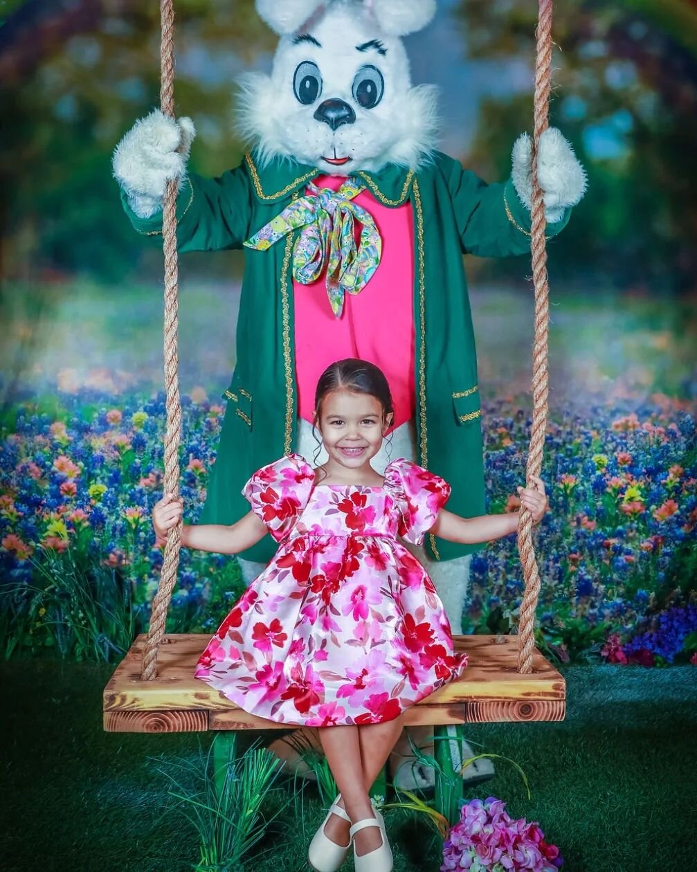 The bunny is READY!!! Book your Easter photo appointment on our website today- time is limited as Easter is approaching soon. We had the absolute pleasure of hosting the best families this week and have been so EGGCITED to share our new 2024 scenes🐰
