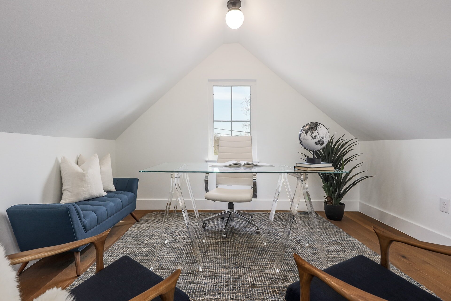 Office space with vaulted ceilings