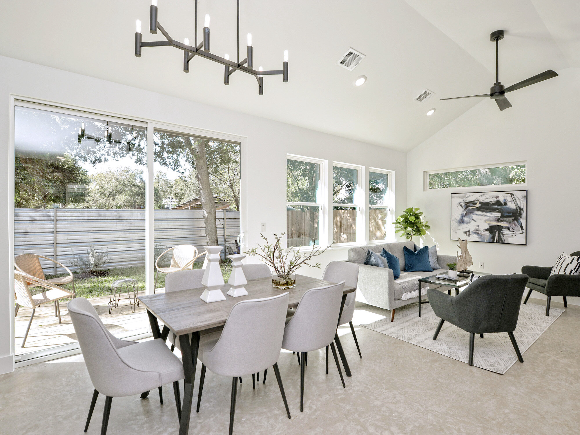 Stunning Dining and Living Area