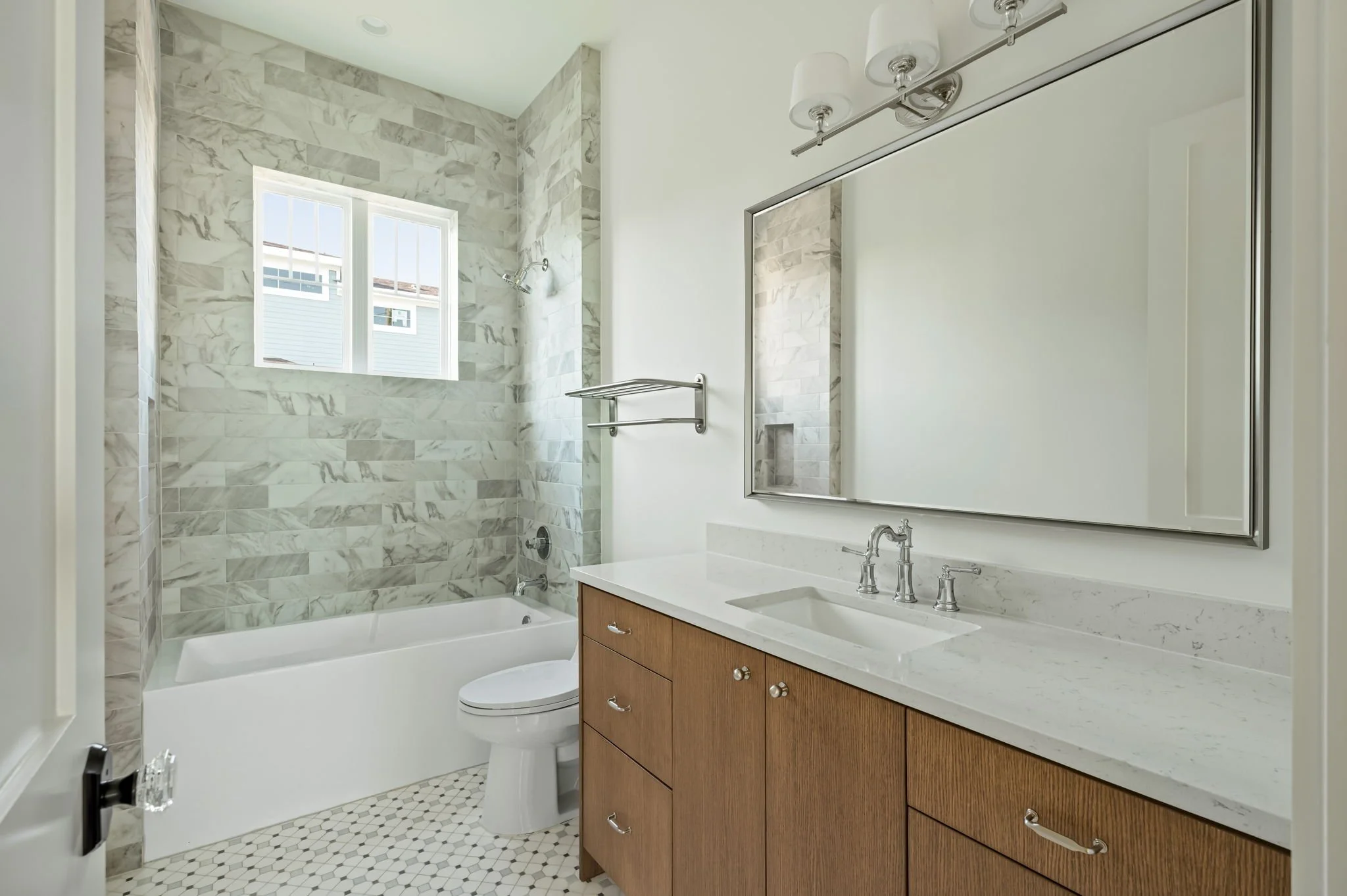 24-web-or-mls-L2280452.jpg