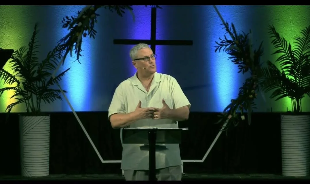 Easter Worship 25 2.jpg