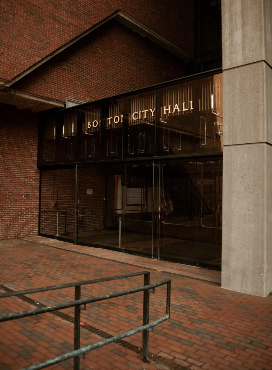Amber &amp; Red’s City Hall Elopement 