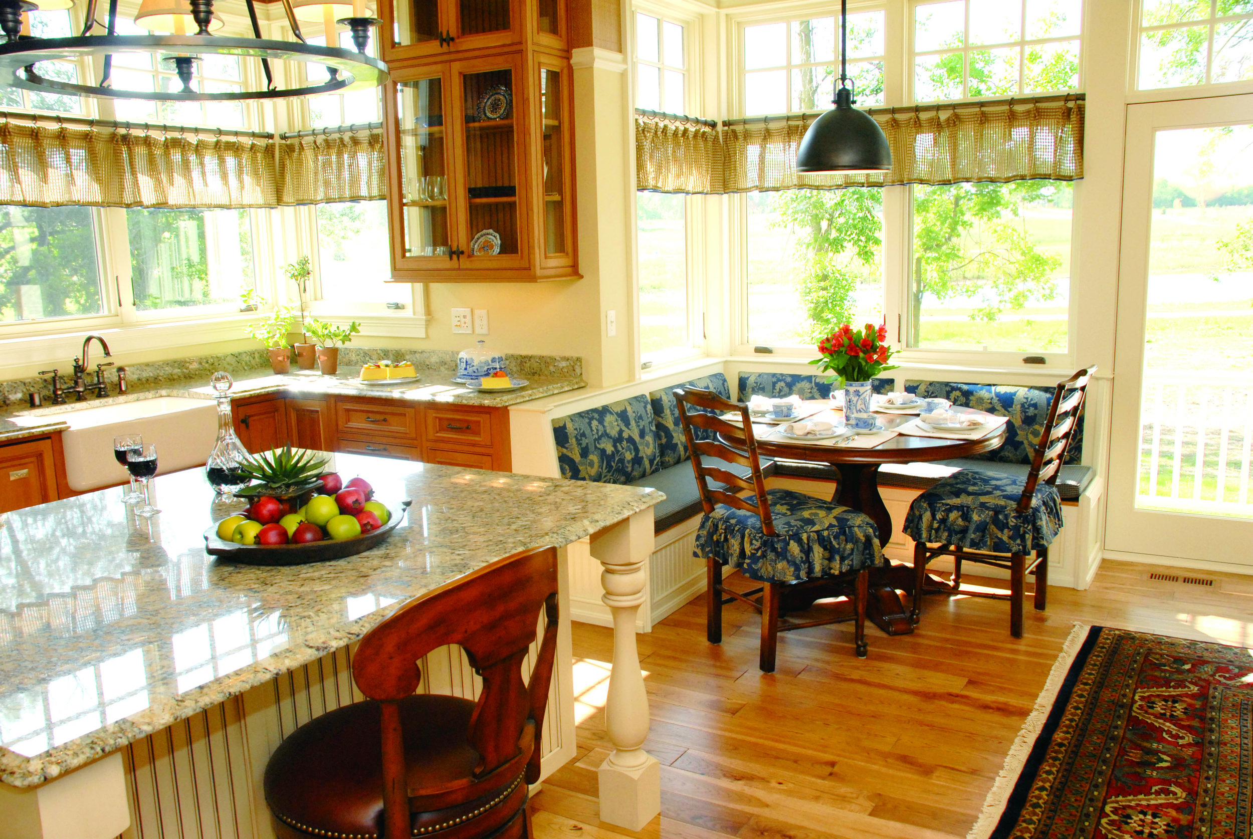 Kitchen _ Nook 2.jpg