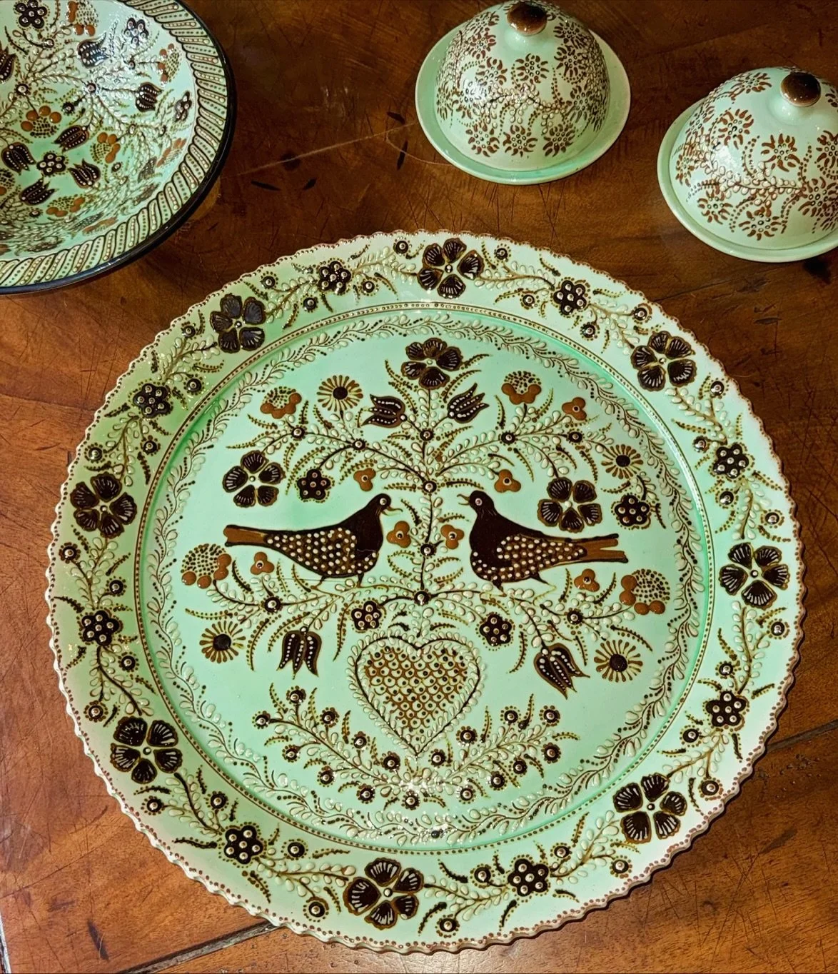 Holiday shopping at thefrenchtangerine.com 🍊