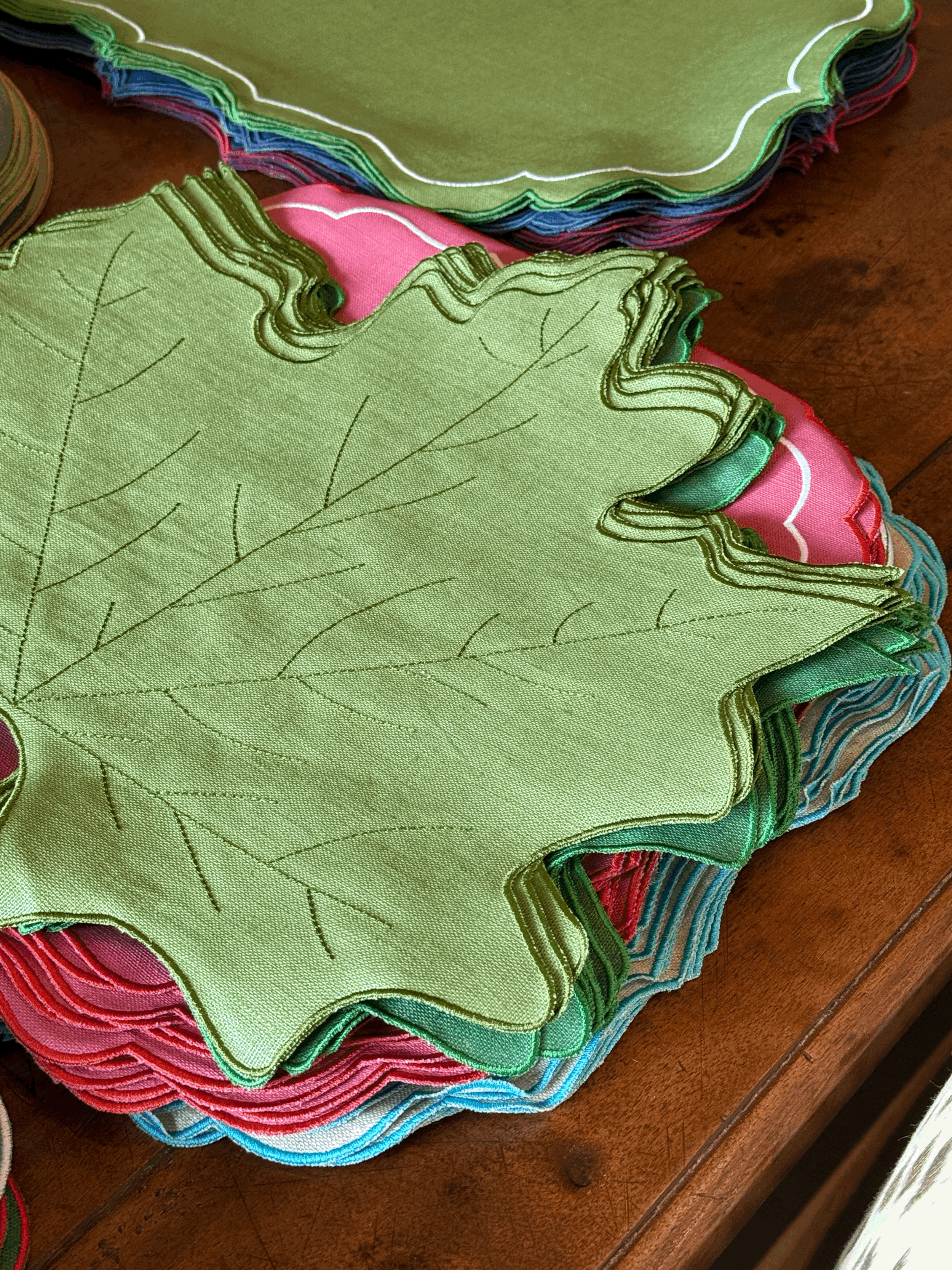 La Gallina Linens